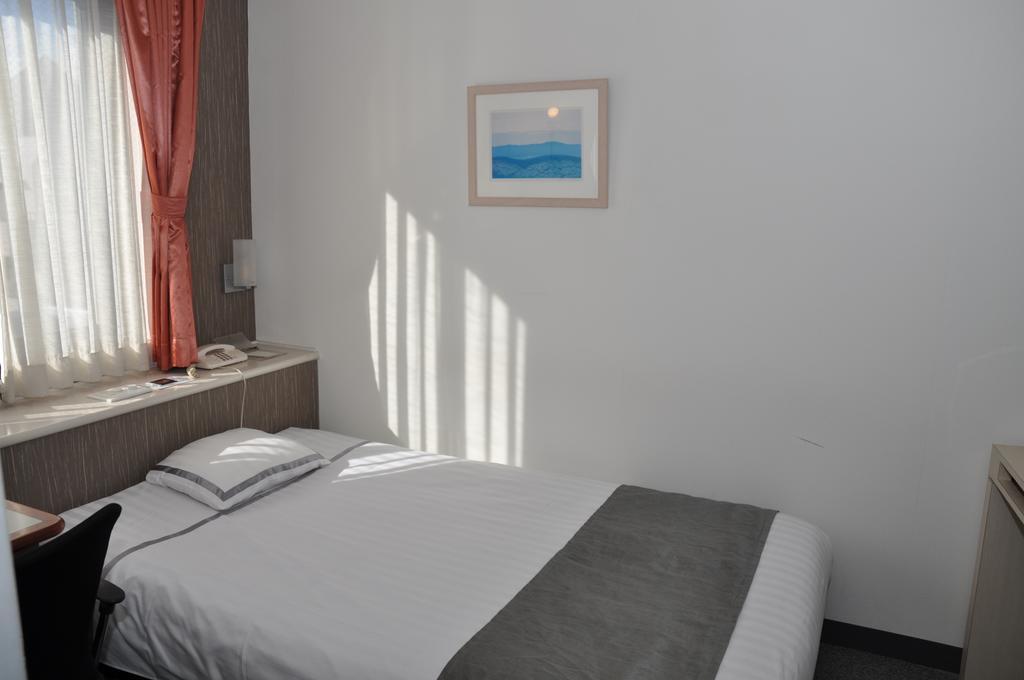 Hotel West Numazu Habitación foto
